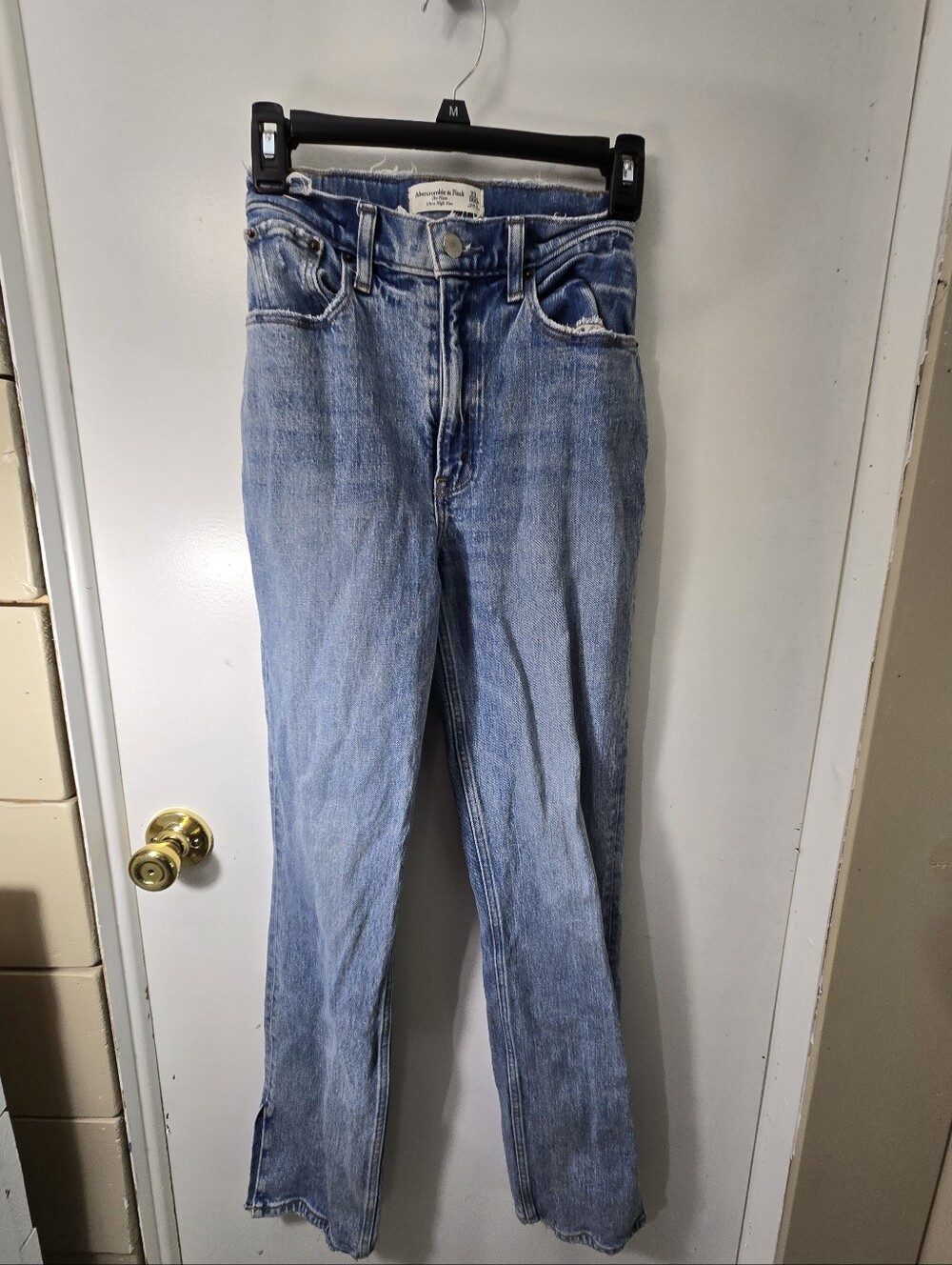 Abercrombie & Fitch The Flare Ultra High Rise Curve Love Jeans Size 23 000R